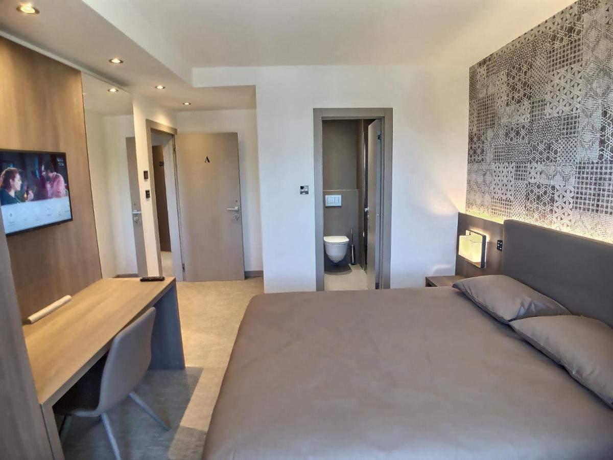 Attica Residences, Lausanne Saint Sulpice  Bagian luar foto