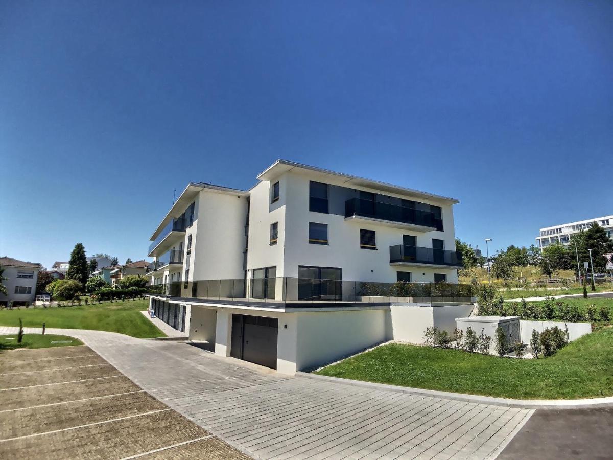 Attica Residences, Lausanne Saint Sulpice  Bagian luar foto