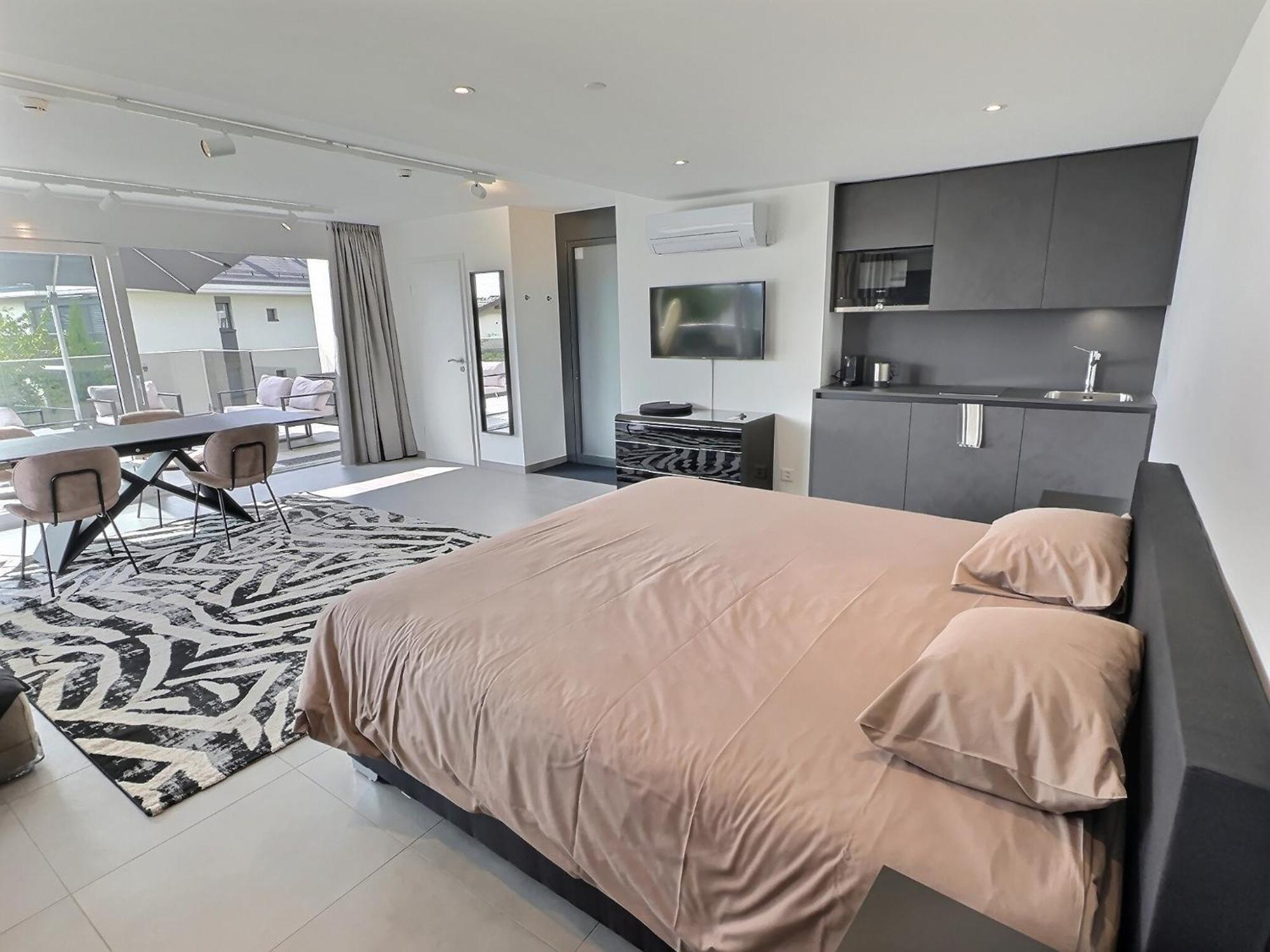 Attica Residences, Lausanne Saint Sulpice  Bagian luar foto